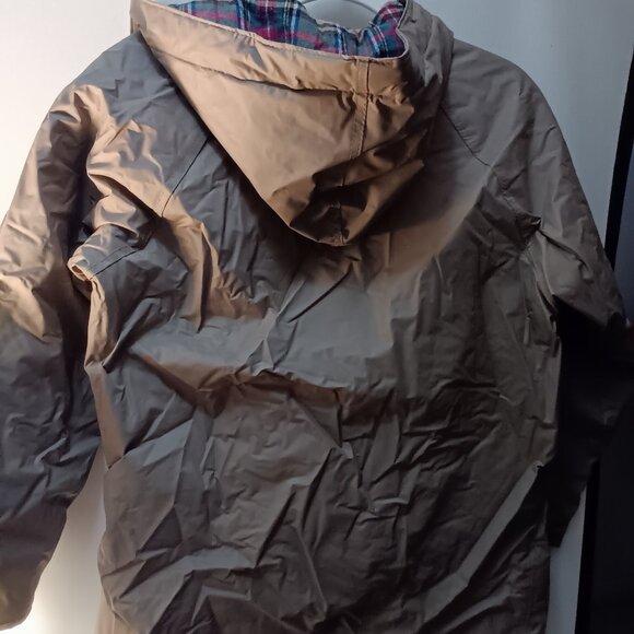 SAILMAKER  OUTWEAR LINED RAINCOAT. size S with hood and deep large pockets beige - Picture 4 of 6
